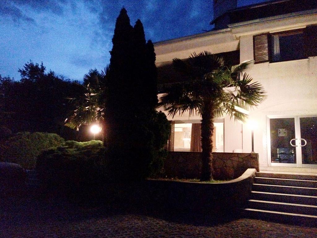 Apartment&Room Romano Matulji Exterior foto
